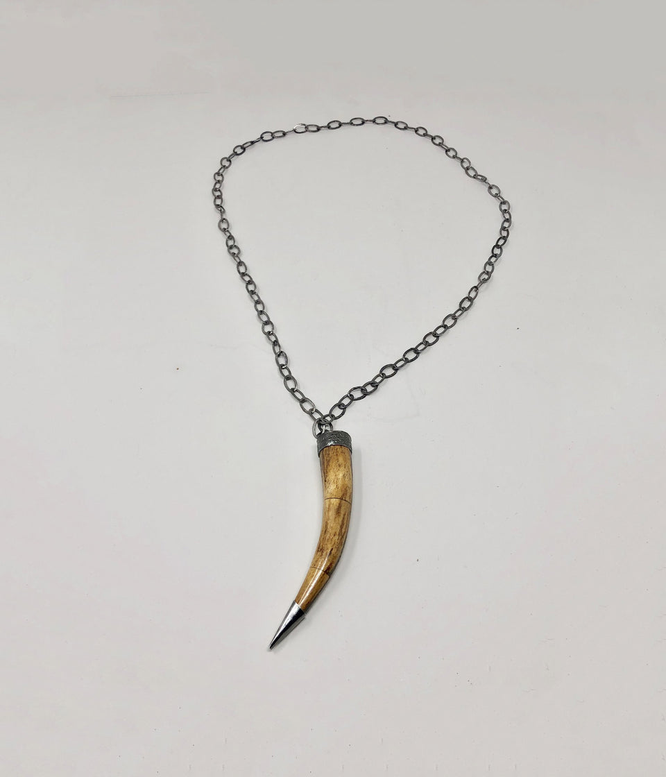 Boomerang in Oxidized Silver - ANTHER a shop